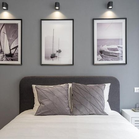 Relax Apartament In Piata Universitatii บูคาเรสต์ ภายนอก รูปภาพ