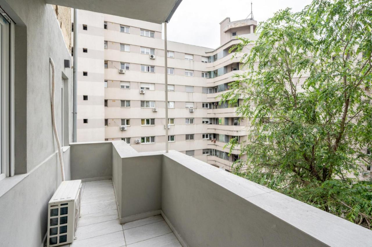 Relax Apartament In Piata Universitatii บูคาเรสต์ ภายนอก รูปภาพ
